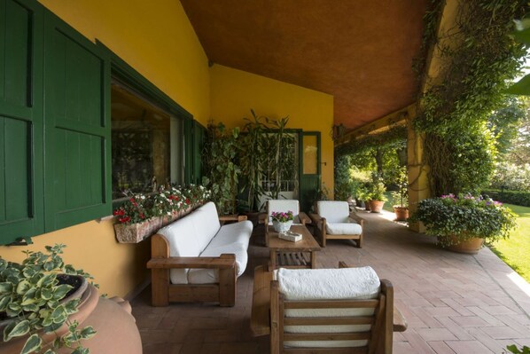 Terrace/patio