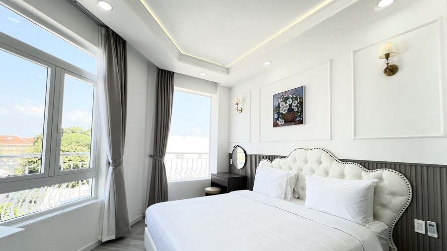 Paris Hotel