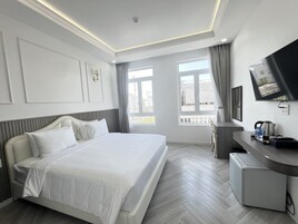 Habitación Deluxe doble | Ropa de cama de alta calidad, minibar, decoración individual