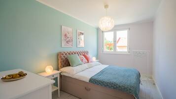 2 chambres, fer et planche Ă repasser, Wi-Fi, draps fournis