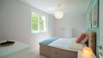 2 dormitorios, tabla de planchar con plancha, wifi y ropa de cama