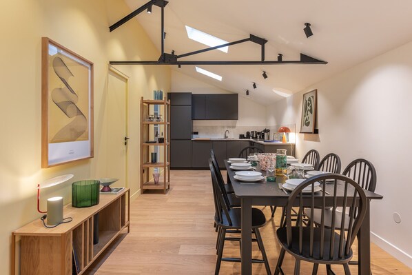 Dining - Hedonist House - Architect Loft - 15 min from city center - 3 bedrooms - 8 guest (Gentilly)