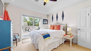 7 slaapkamers, een strijkplank/strijkijzer, wifi, beddengoed