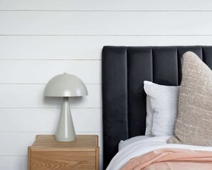 2 Schlafzimmer, Schreibtisch, Bügeleisen/Bügelbrett, WLAN