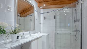 Hair dryer, towels, soap, shampoo