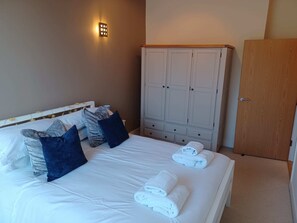1 Schlafzimmer, WLAN, Bettwäsche