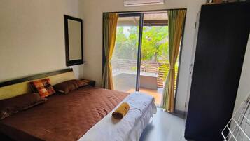 2 habitaciones, escritorio, wifi y ropa de cama