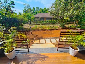 Property grounds - Green Hills Hideaway
 (PUNE)
