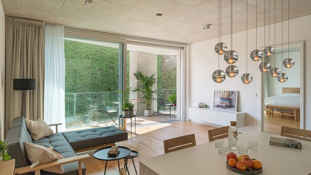 Garden Loft 80 | 客廳 | 書籍、加熱地板、 辦公室