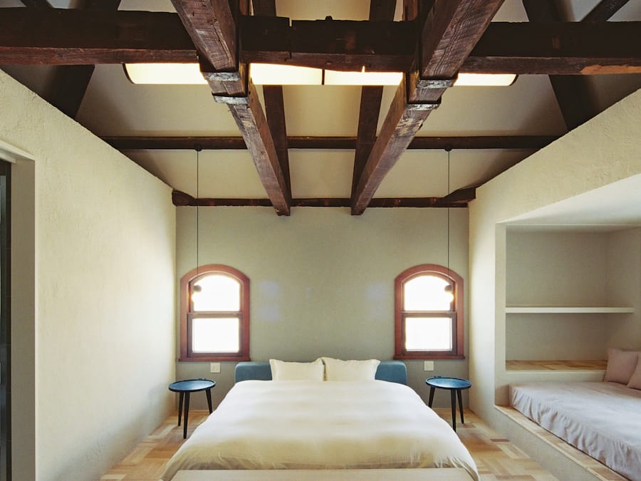 Design Condo, Pets Allowed | 1 bedroom, hypo-allergenic bedding, free minibar items, desk