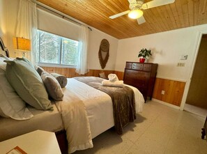 4 dormitorios, escritorio, wifi y ropa de cama