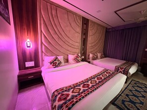 Family Room | Desk, laptop workspace, free WiFi, bed sheets - The Crown Hotel (Agra)