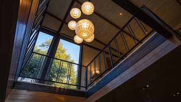 3 habitaciones, escritorio, sistema de insonorización y wifi gratis