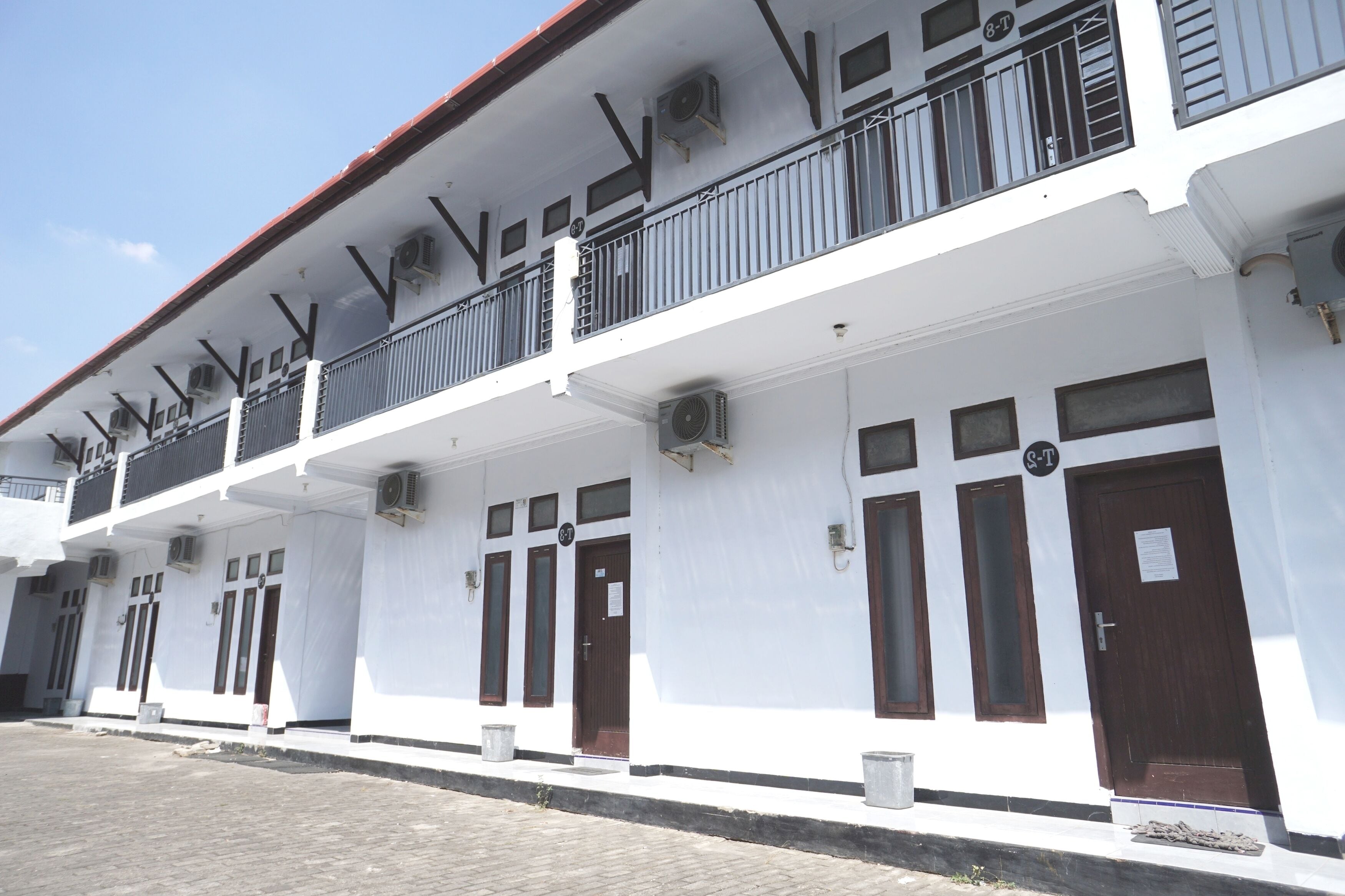 Bagian depan properti