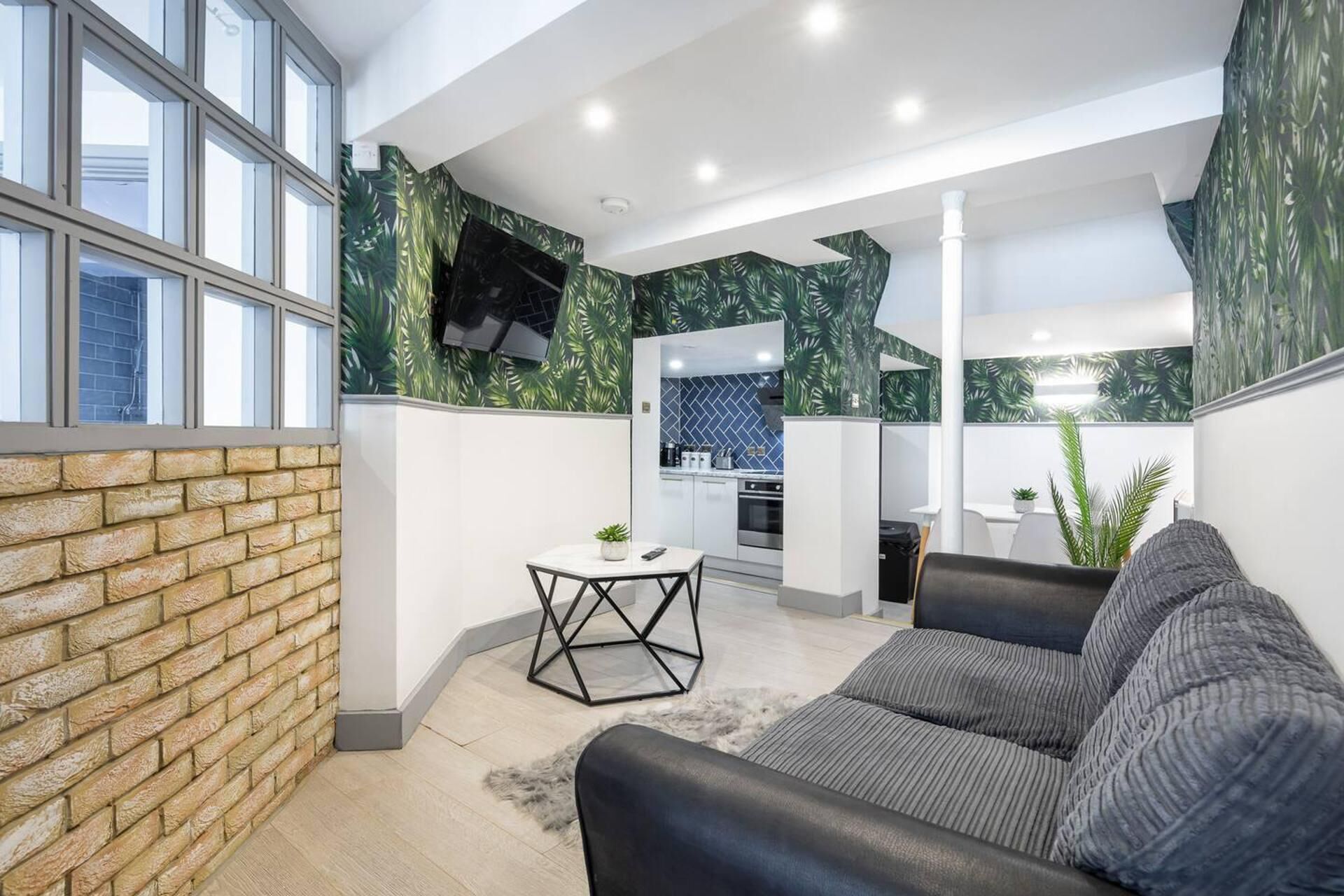 Apartment | Living area
