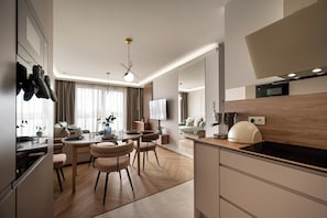 Apartment | Hypo-allergenic bedding, iron/ironing board, free WiFi - RentPlanet - Apartamenty Central Park (Wroclaw)