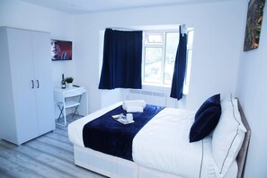 Apartment | 1 bedroom, iron/ironing board, free WiFi, bed sheets - Apartment - Sleeps 2 & Free Parking (Harrow)
