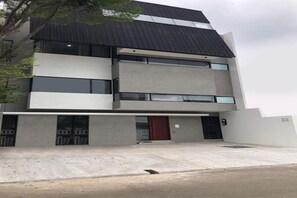 Exterior - OYO Life 92770 Cozy Puri 22 (Jakarta)