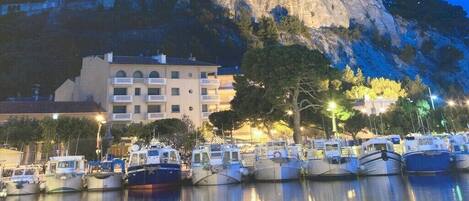 Marina