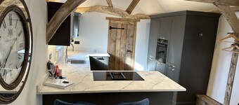 Beautiful Rural Barn - stunning interior