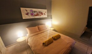 1 Schlafzimmer, Bügeleisen/Bügelbrett, kostenloses WLAN, Bettwäsche