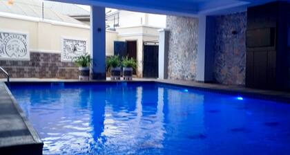Vinpy Hotels