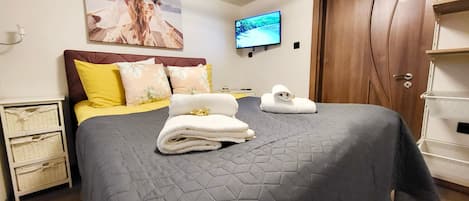 2 habitaciones, tabla de planchar con plancha y wifi
