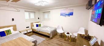 Top Center Varna cozy apr 3bdr 6min from the beach