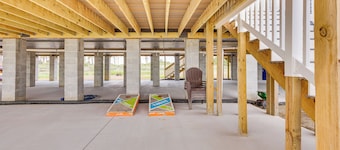 Private Beach & Deck: Bayfront Home in Hayes!