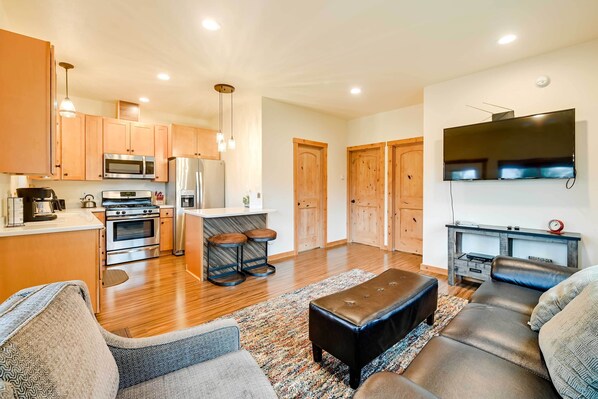House (2 Bedrooms) | Front of property