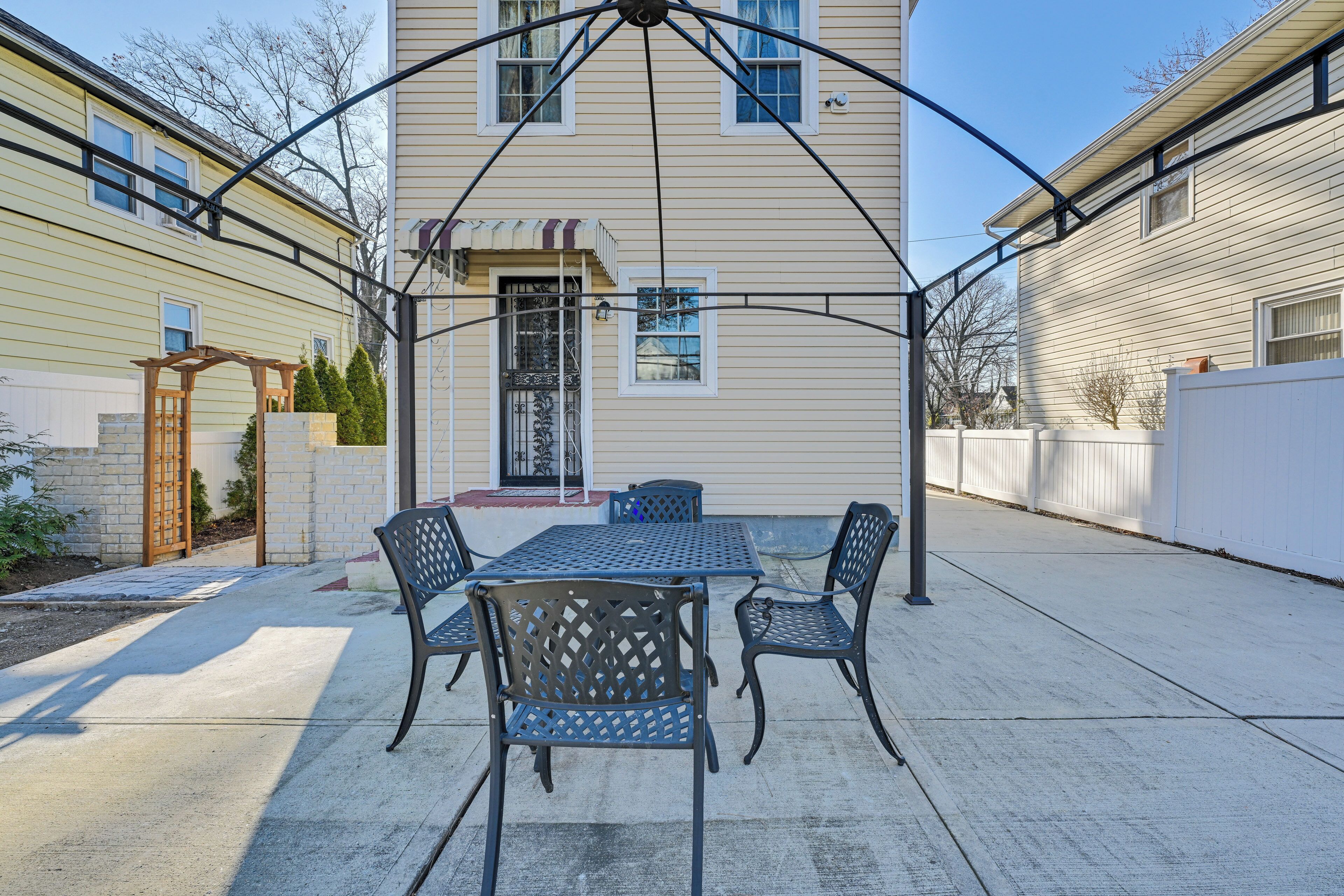 House (2 Bedrooms) | Bahagian dalam