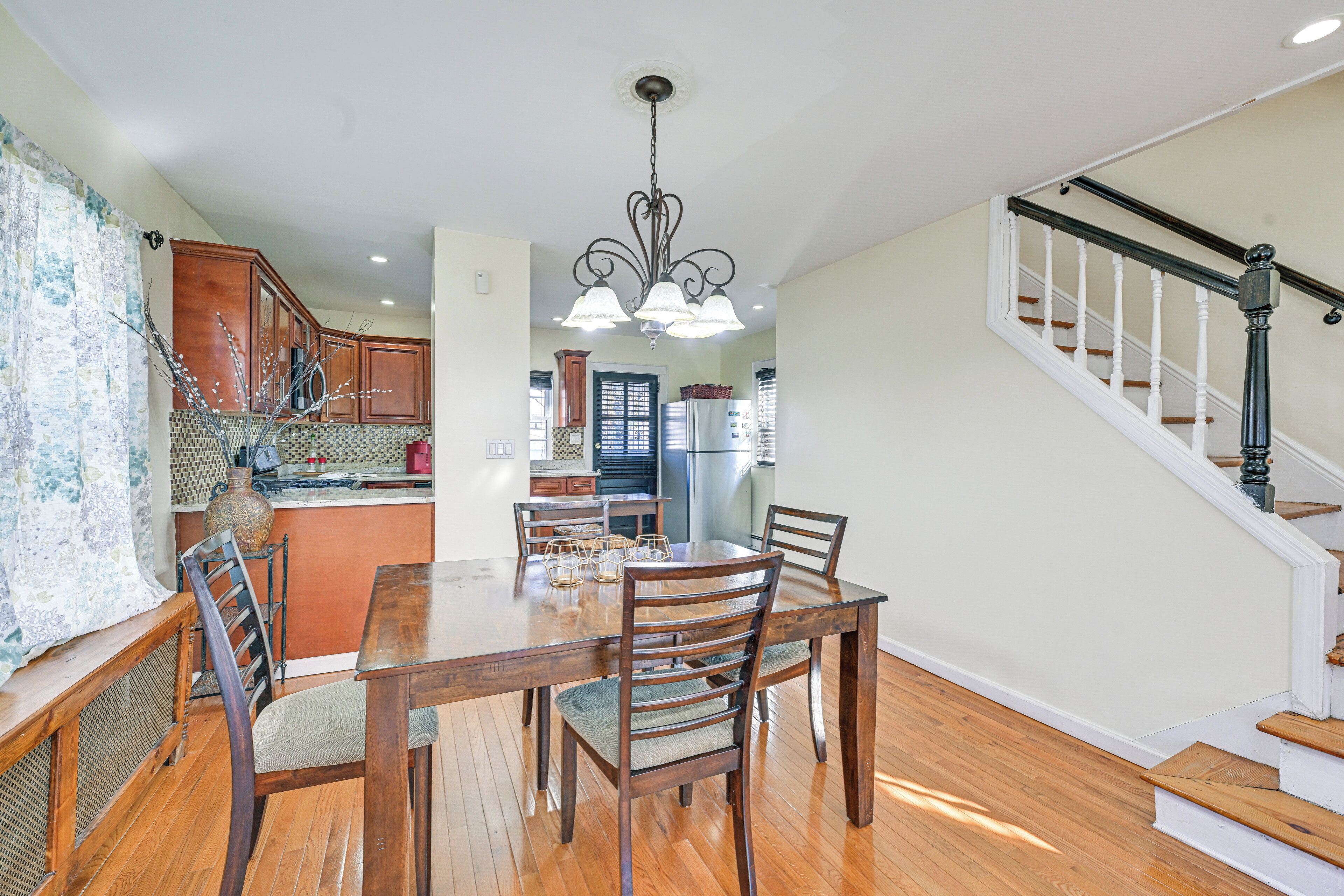 House (2 Bedrooms) | Bahagian dalam