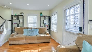 Rumah (2 Bedrooms) | Interior