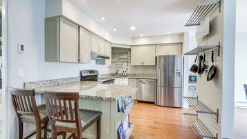 Apartment (1 Bedroom) | Bahagian dalam