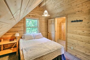 House (2 Bedrooms) | Interior - Waterfront Lake Leelanau Log Cabin w/ Private Dock (Lake Leelanau)