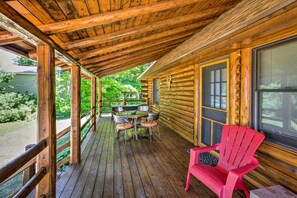 House (2 Bedrooms) | Interior - Waterfront Lake Leelanau Log Cabin w/ Private Dock (Lake Leelanau)