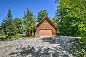 Interior - Waterfront Lake Leelanau Log Cabin w/ Private Dock (Lake Leelanau)