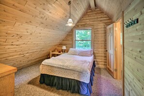House (2 Bedrooms) | Interior - Waterfront Lake Leelanau Log Cabin w/ Private Dock (Lake Leelanau)