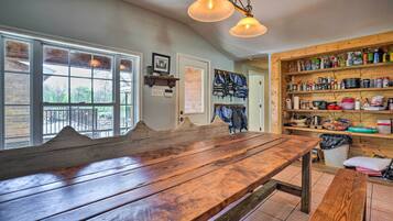 Casa (Multiple Bedrooms) | Interior