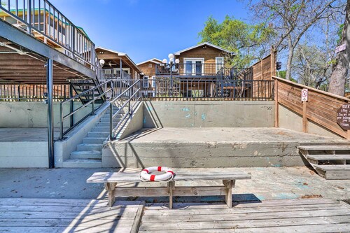 Lake Access: 'guadalupe River Cottage' in Seguin