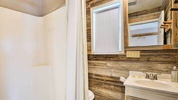 Apartment (0 Bedroom) | Bahagian dalam