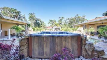 Villa (6 Bedrooms) | Interior