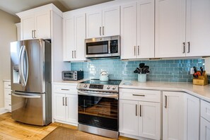 Interior - Lakefront Carolina Beach Townhome w/ 3 Balconies! (Carolina Beach)