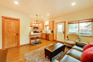 House (2 Bedrooms) | Interior - Fishermans Cabin in Soldotna Near Kenai River! (Soldotna)