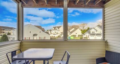 3 Mi to Savannah Beach: Lewes Condo w/ Pool Access