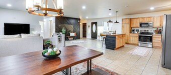 Fairbanks Family Retreat: Northern Lights Viewing!