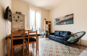 Living area - Gran de Gràcia (Barcelona)