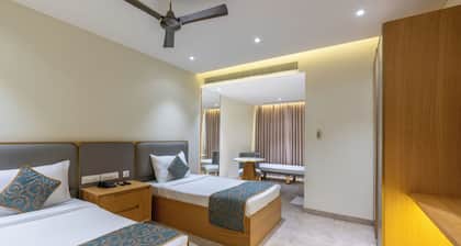 Hotel Sannidhi Emerald