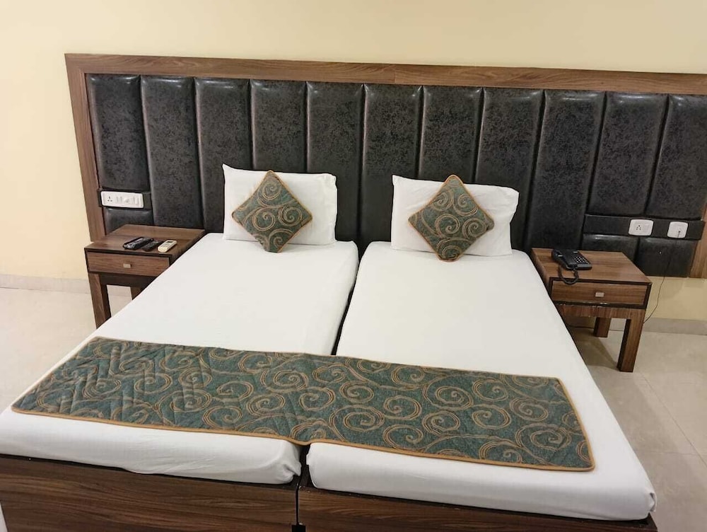 3 Star Hotels