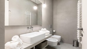 Hair dryer, towels